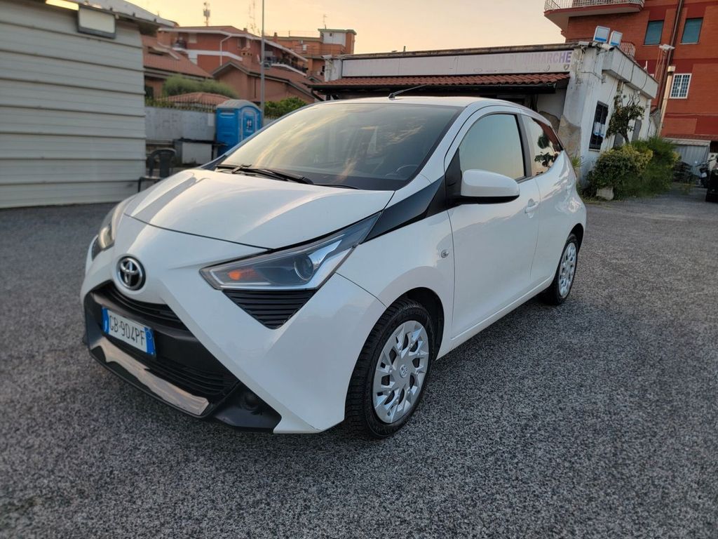 Image of Toyota Aygo (X)