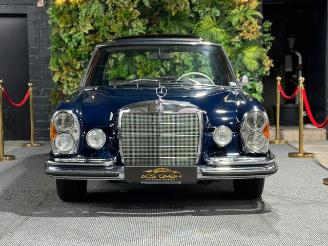 Mercedes-Benz 250 SE