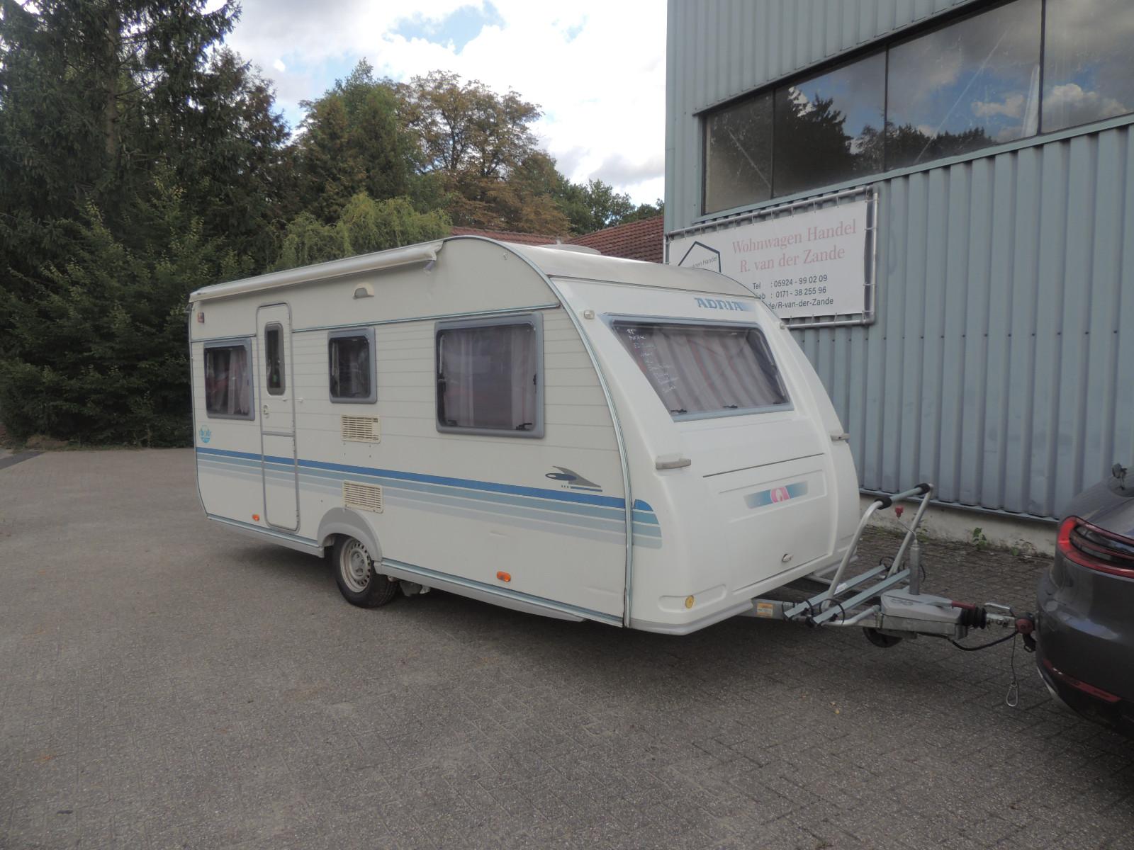 Adria 472 LU-MOVER -Einzelbetten-Boiler-1300 Kg-100KMh