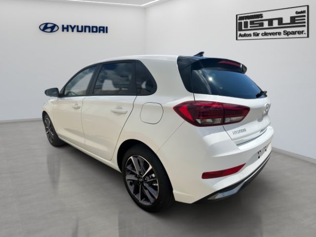 Fahrzeugabbildung Hyundai i30 Advantage MY25 NAVI+PDC vorne und hinten+LED