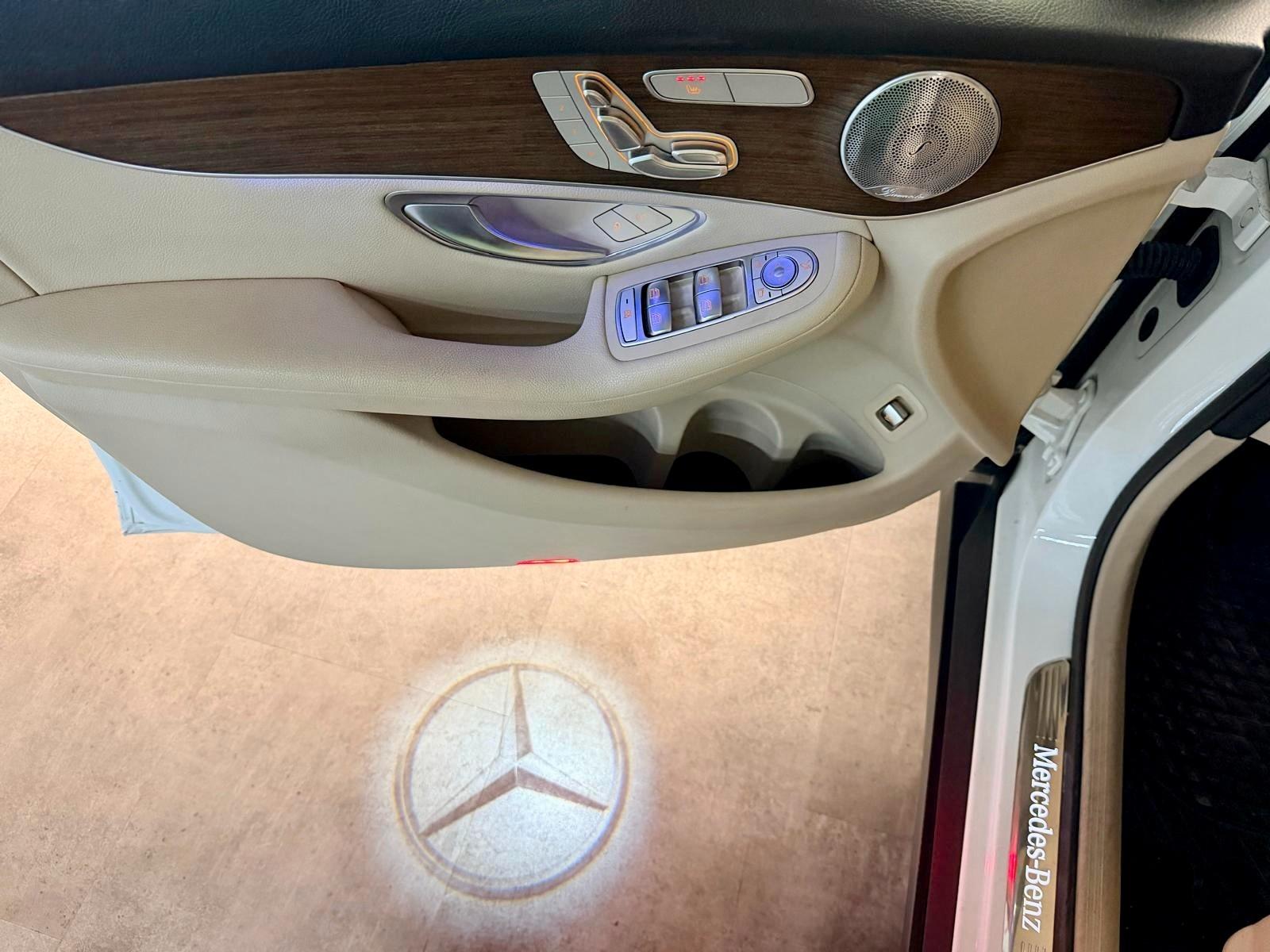 Mercedes-Benz GLC 300*4Matic*Autom.*Leder*Pano*Burmester*LED*