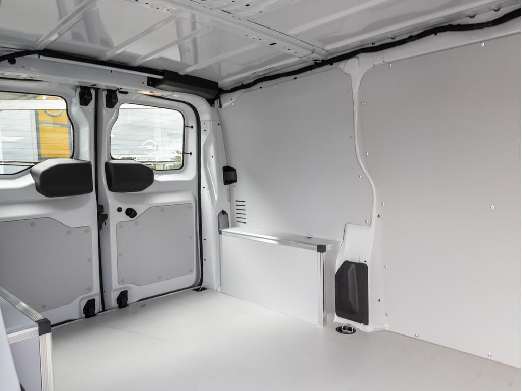 Peugeot EXPERT Kastenwagen 1.5 Diesel 120 M L2 SHZ NAVI
