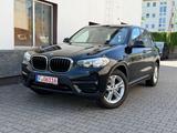 BMW X3 xDrive 20 d LED/Navi/Klimaauto/DAB/STHZ - BMW X3 Gebrauchtwagen in Frankfurt