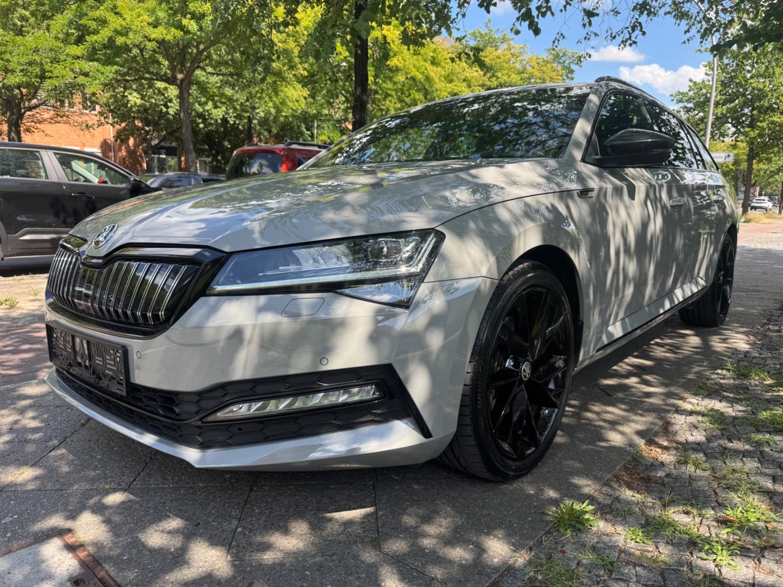 Skoda Superb Combi Sportline iV