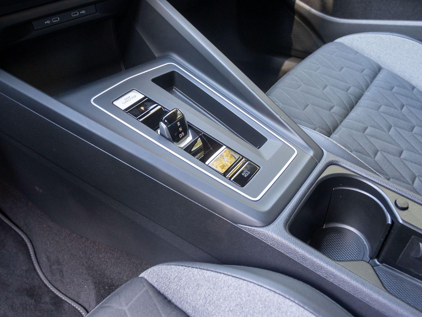 Volkswagen Golf VIII Goal 1.5 eTSI Navi LED ACC CarPlay AHK, миниатюра 15