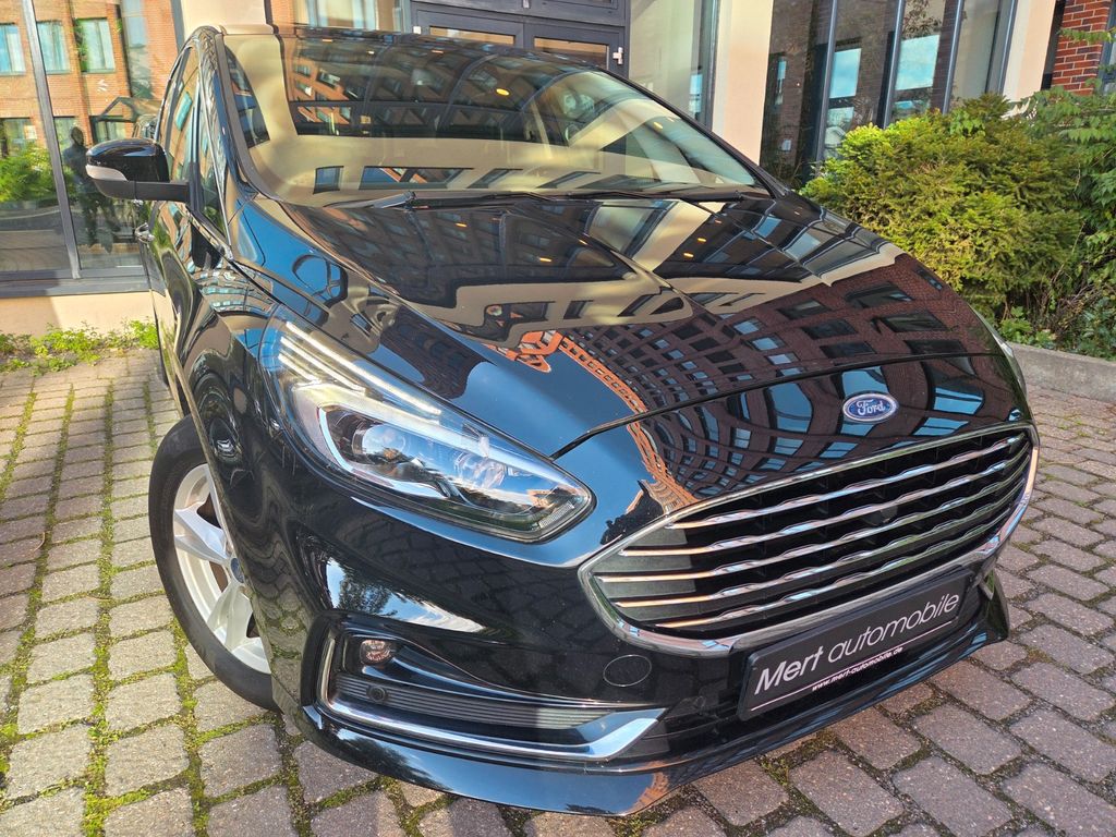 Image of Ford S-Max