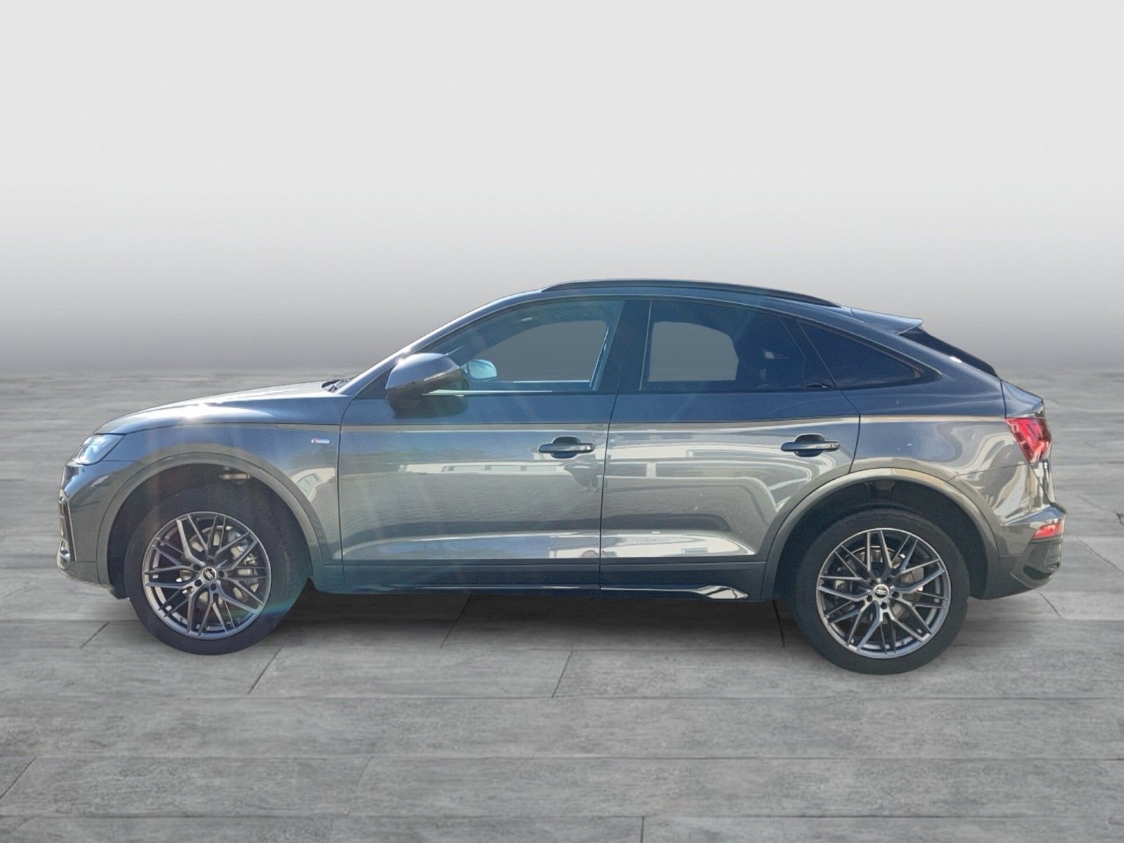 Audi Q5 Sportback 45 TFSI S-Line quattro S-tronic LED imagem 2