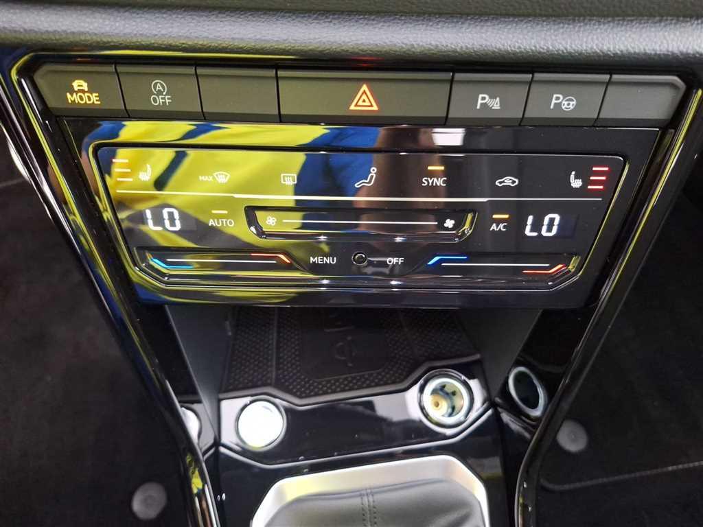 Volkswagen T-Roc R-Line 1.5 TSI DSG Business-Paket