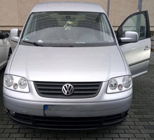 Volkswagen Caddy top gepflegt