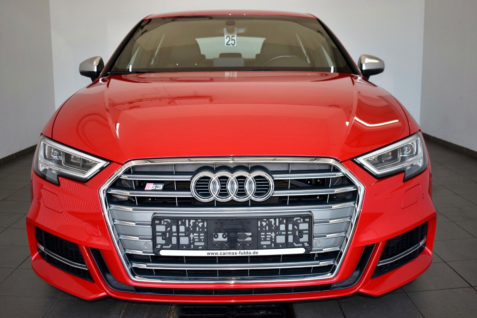 Fahrzeugabbildung Audi S3 Sportback 2.0 TFSI quattro T.Leder,LED,PDC