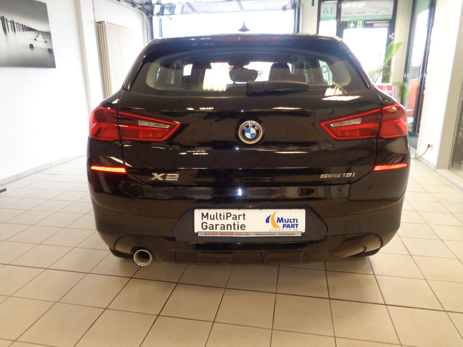 Fahrzeugabbildung BMW X2 sDrive 18 i /LED/NAVI/KAMERA