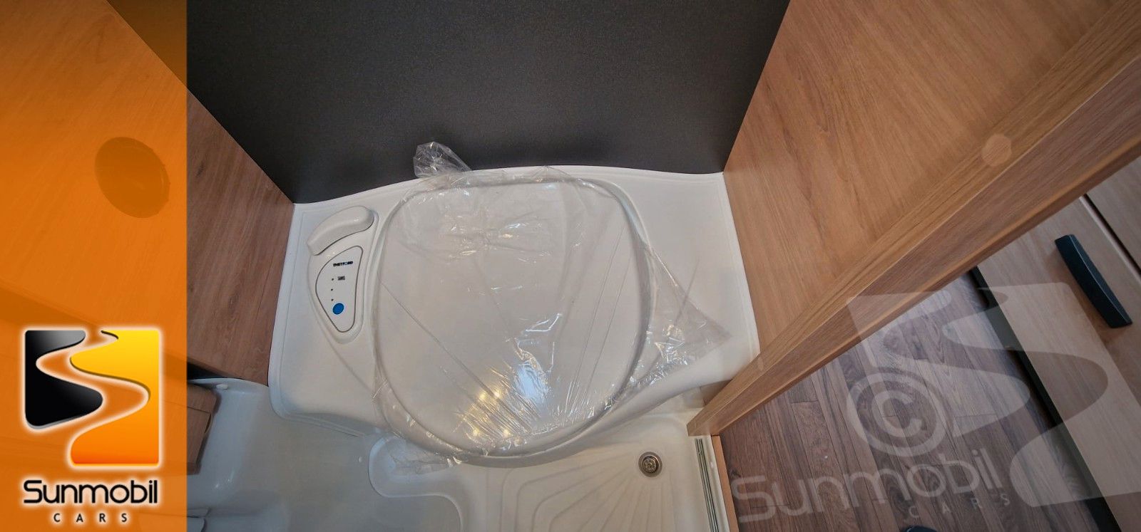 Fahrzeugabbildung Knaus Live Ti 650 MEG Platinum Selection 180 PS Auto