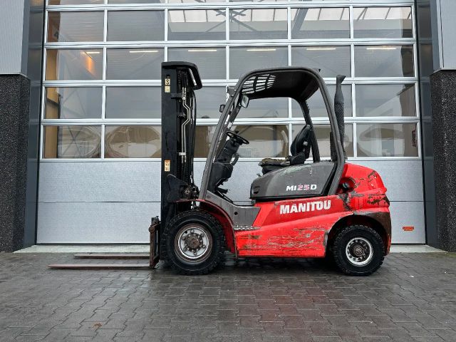 Manitou MI 25 D