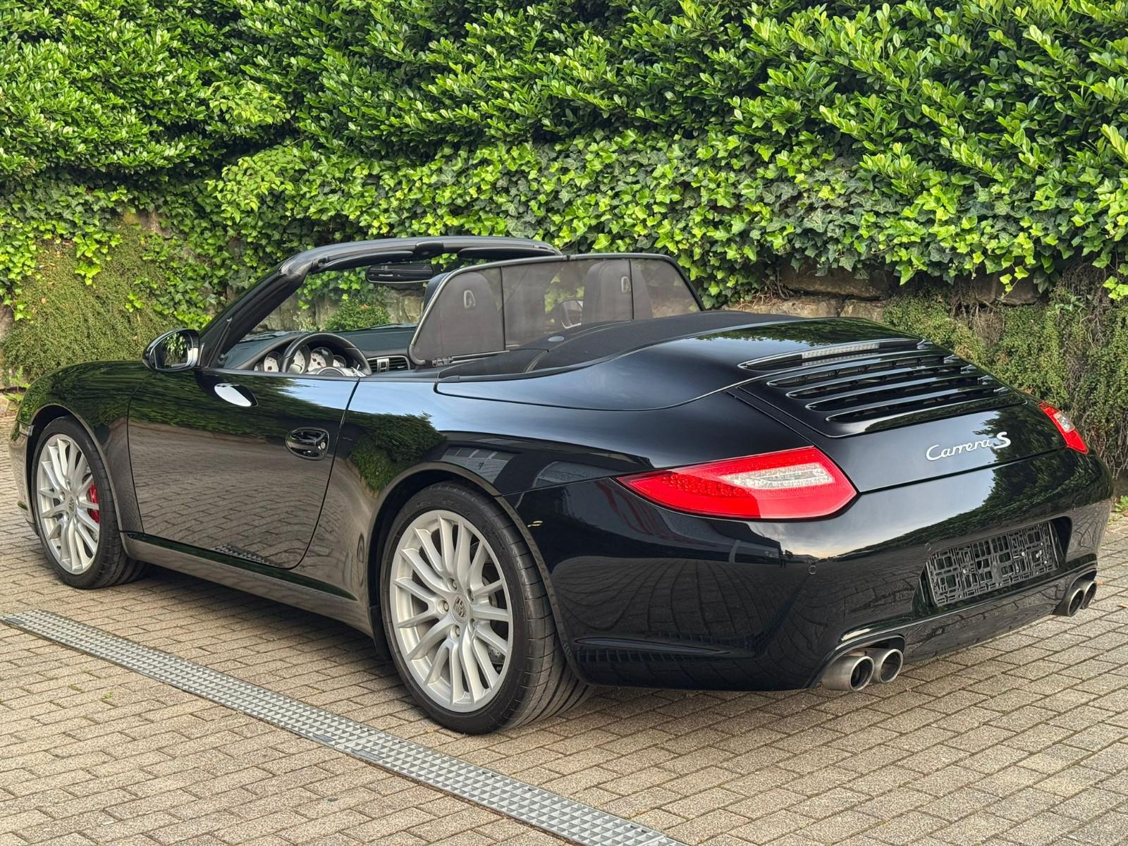Porsche 997/2 S Cabrio 3,8 PDK ! deutsch ufrei 385PS