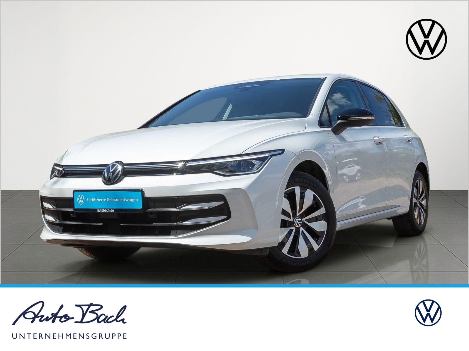 Volkswagen Golf VIII Goal 1.5 eTSI DSG Navi LED ACC EPH AHK