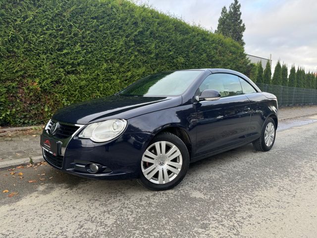 Volkswagen Eos 2.0 / Cabrio./ Klimaa ./ Pano