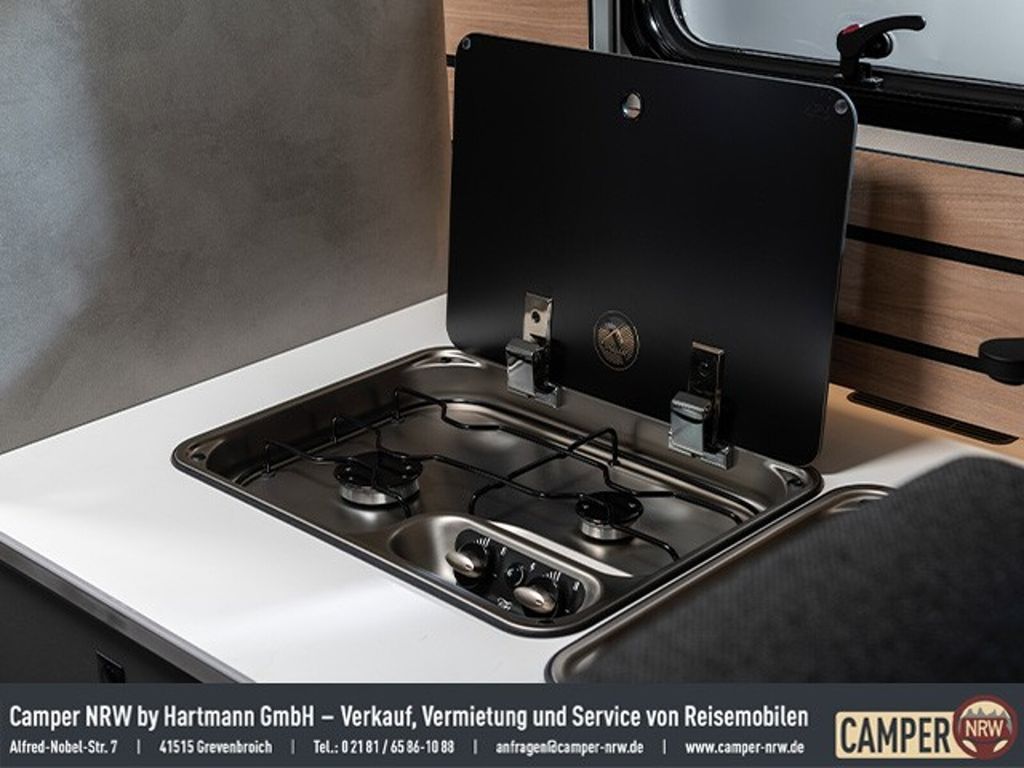 Crosscamp EXPDN Peugeot CROSSCAMP EXPDN 7.0 E DAB +Markise