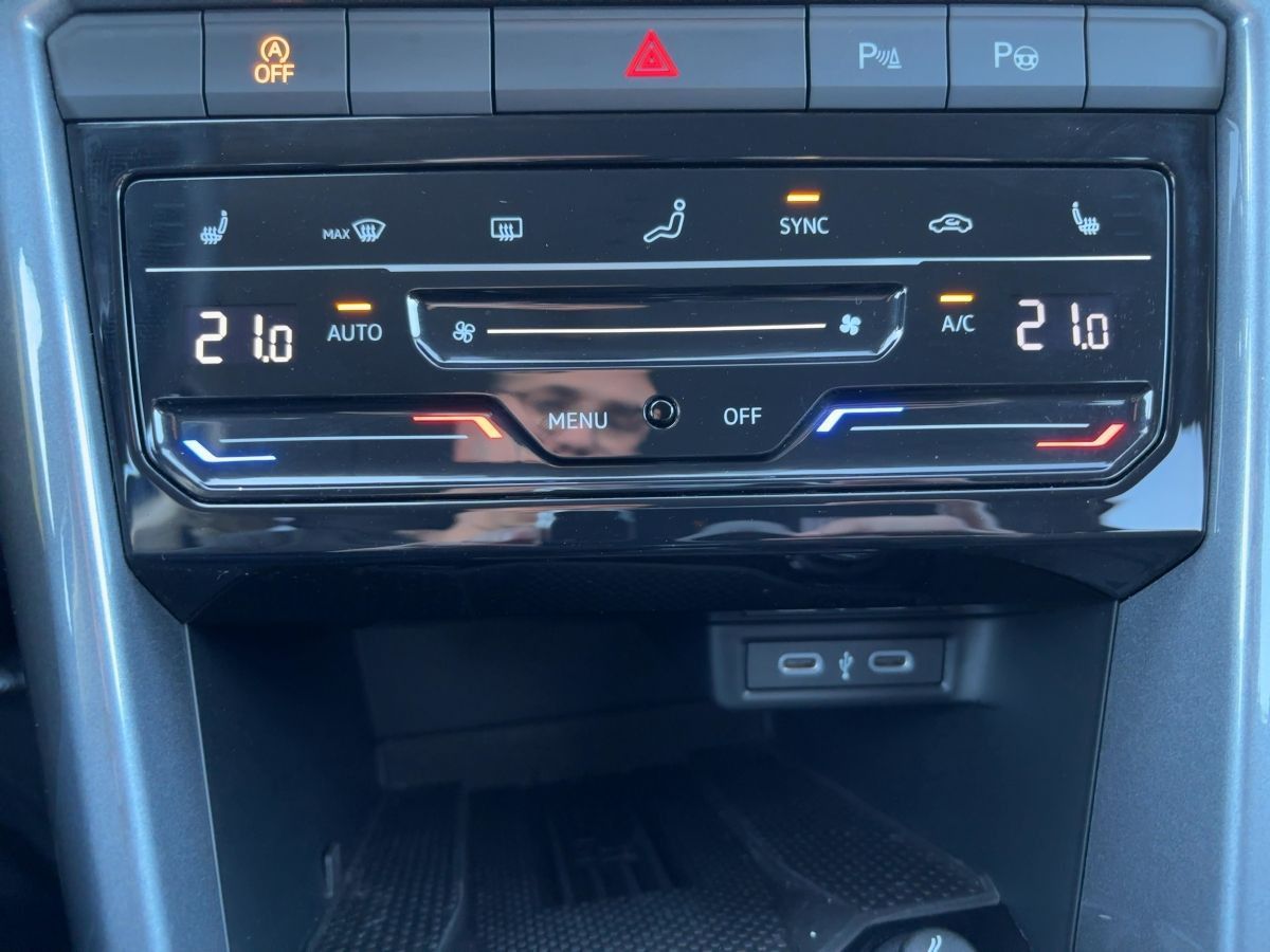 Volkswagen T-Roc - Bild 14