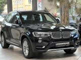 BMW X3 xDrive 30d xLine|1.HAND|SCHECKHEFT|PANO|AHK - BMW X3: 30d