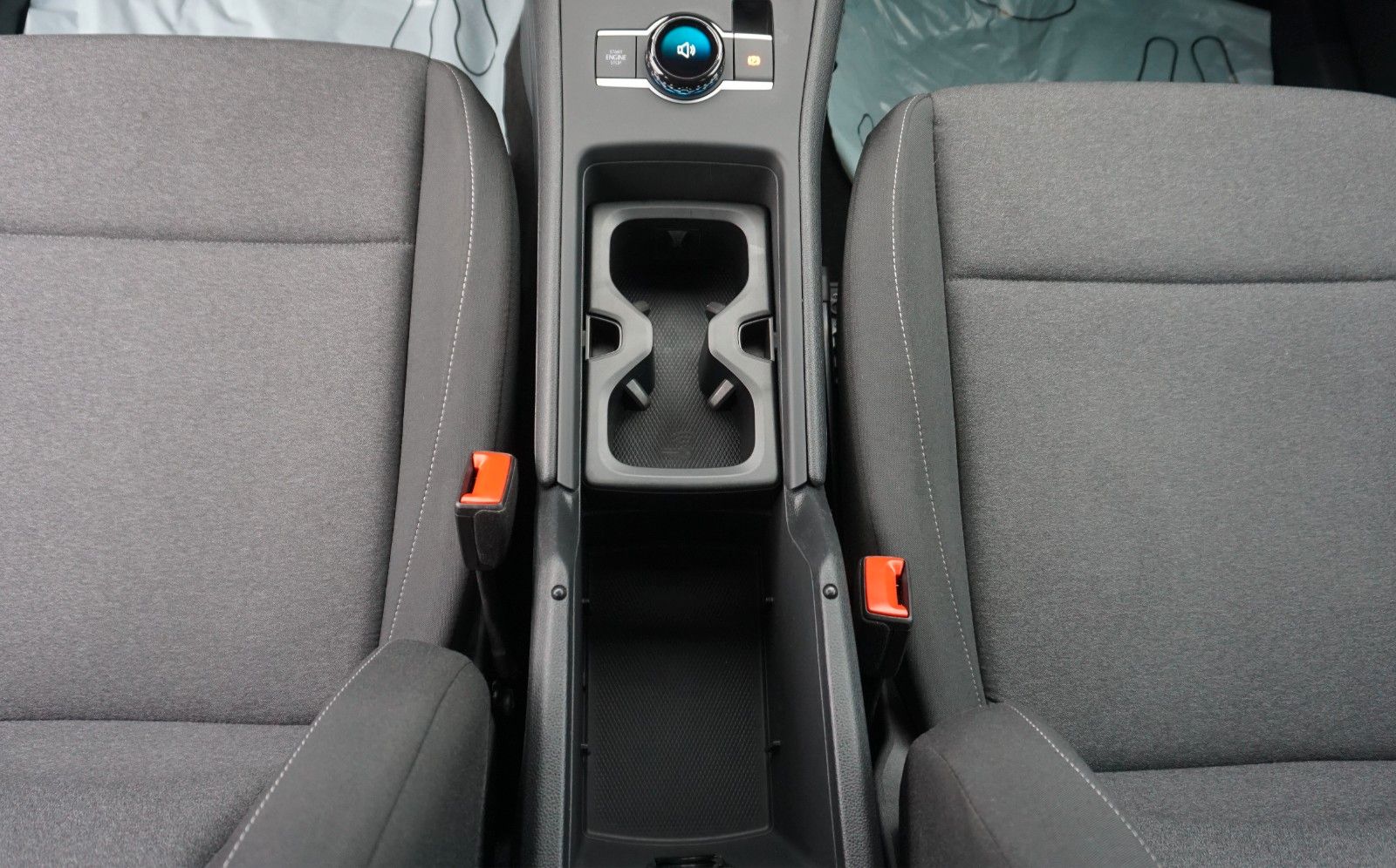 Fahrzeugabbildung Volkswagen Tiguan 2.0 TDI Kamera,Navi,LED, CarPlay, AHK el.