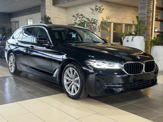 BMW 530 e Harman/Kardon AHK HUD LED LiveCockpit DAB