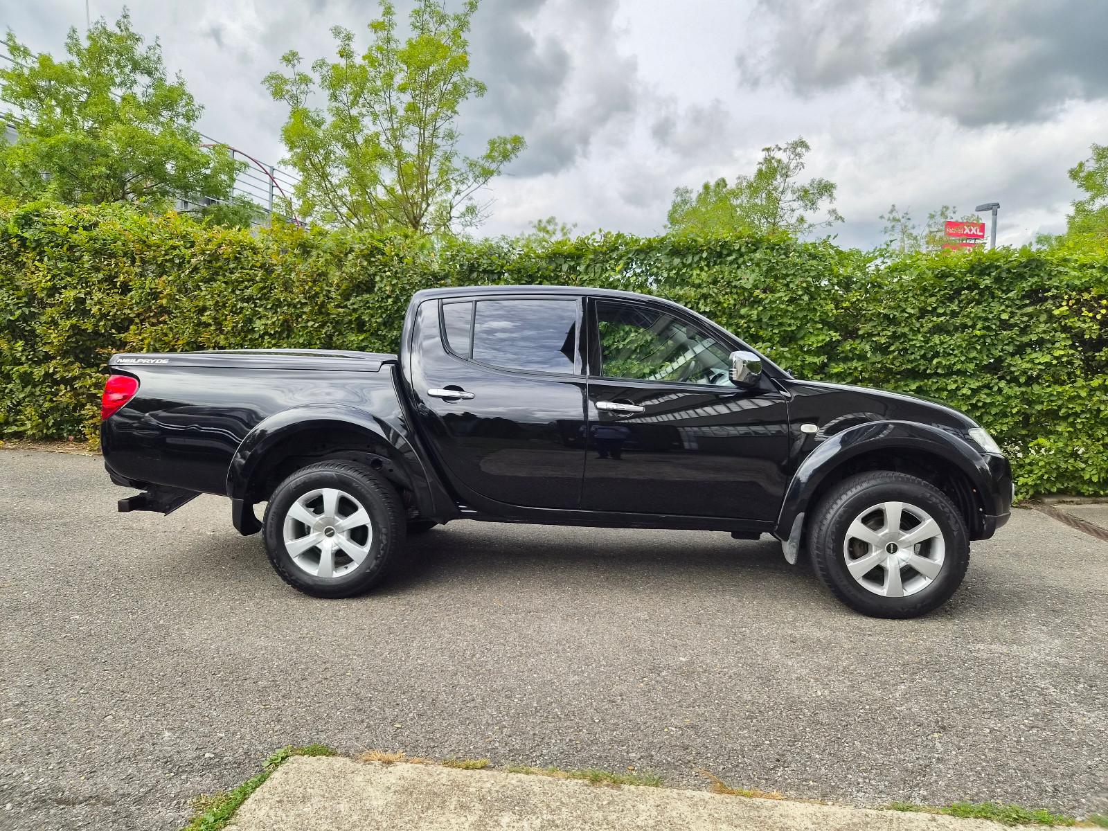 Mitsubishi L200 Intense 4WD TÜV+INSP NEU