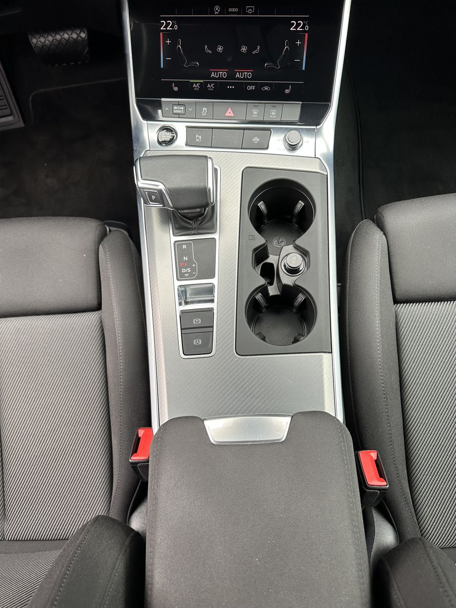 Fahrzeugabbildung Audi A6 Avant 40 TDI S-Tronic Sport NAV+LED+ACC+KAM