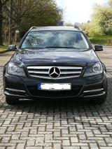 Mercedes-Benz C 350 T BlueEFF. AVANTGARDE Autom. AVANTGARDE - Mercedes-Benz C 350 mit Benzin-Antrieb: Kombi, Automatik