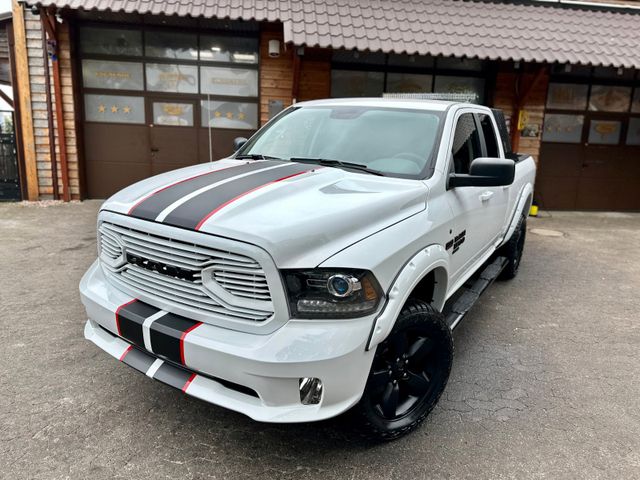 Dodge 5.7*4X4*OFF-ROAD*ROLLBAR*LED*PDC*LEDER*AHK*LIFT*