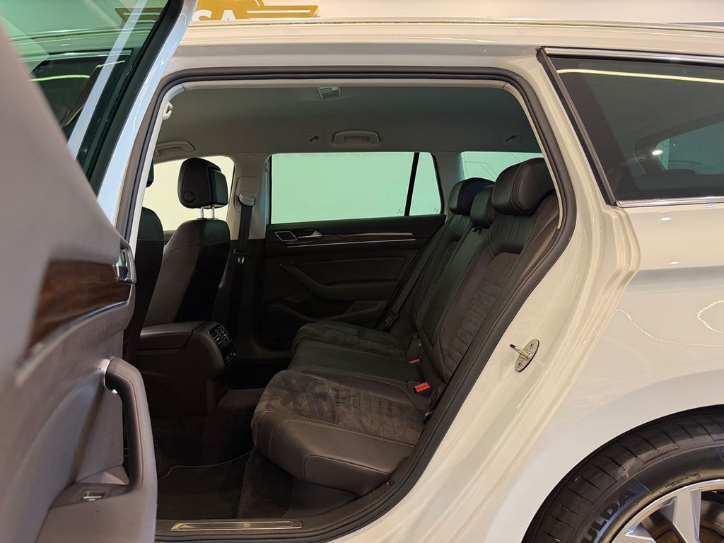 VW Passat Variant - Bild 15