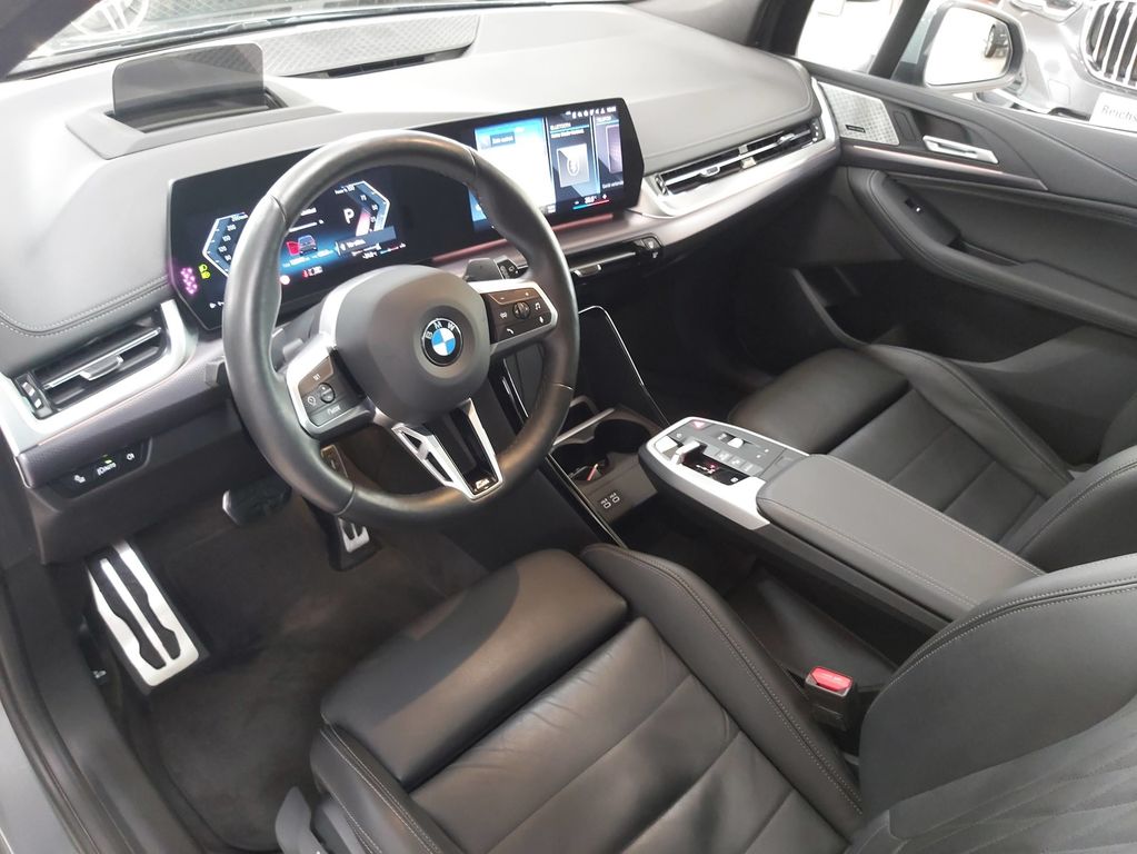 BMW 223 Active Tourer M Sport PANO AHK NETTO 23.400