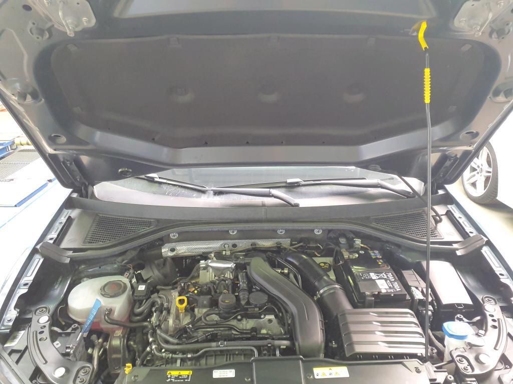 Volkswagen T-Roc Style 1.5 TSI 110kW AHK*Tempo*PDC*RFK*Nav