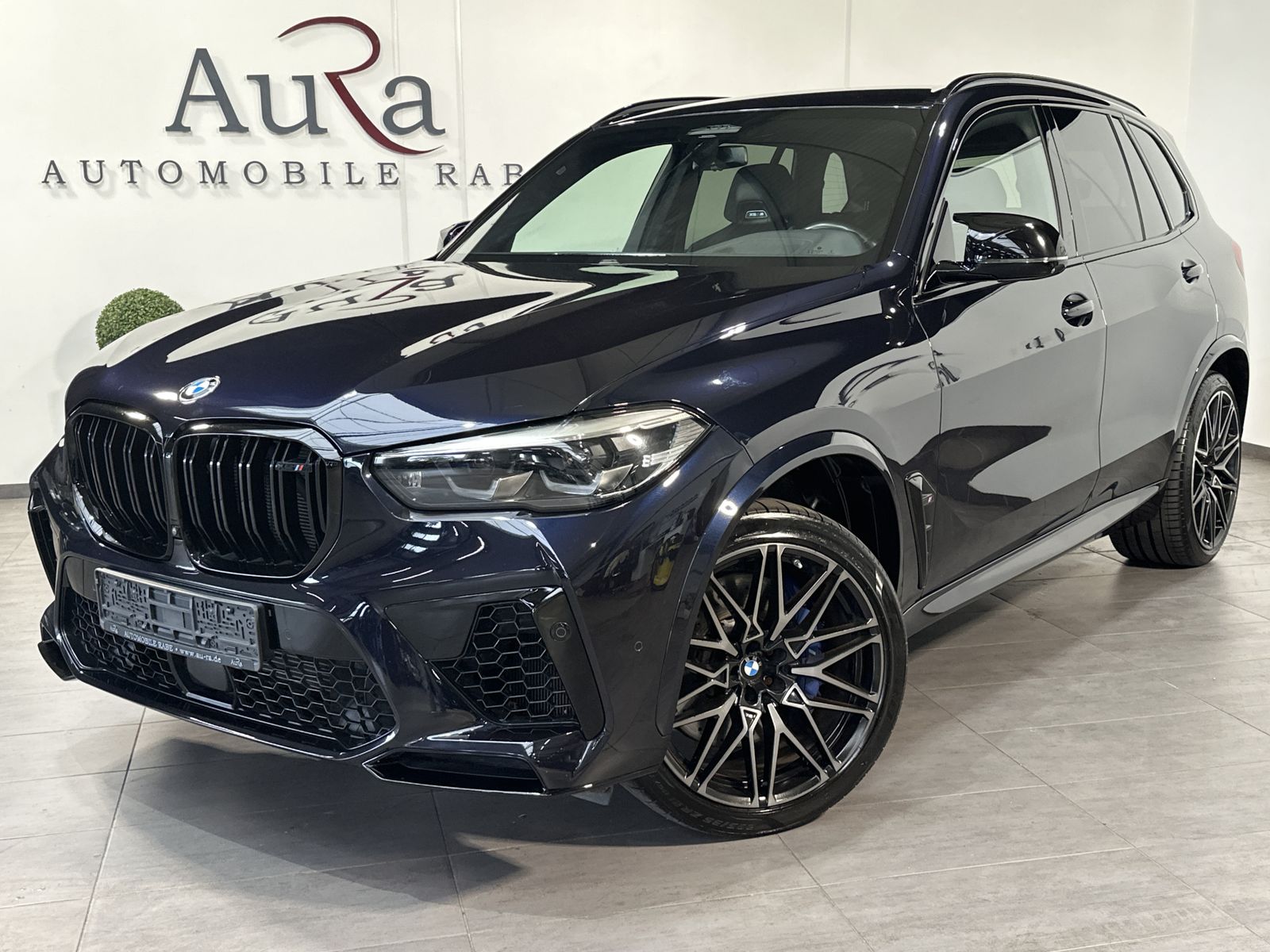 Fahrzeugabbildung BMW X5 M Competition M DRIVER'S+NAV+LED+360GRAD+22ZO
