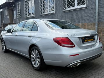 Mercedes E 200 - 7