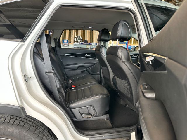 Kia Sorento*SitzBelüftung*Pano*ACC*Memory*BI-Xenon*