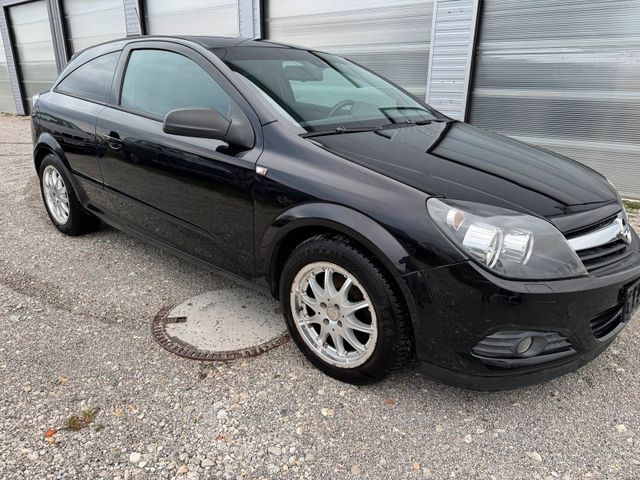 Opel Astra H GTC 1,6 Twinport