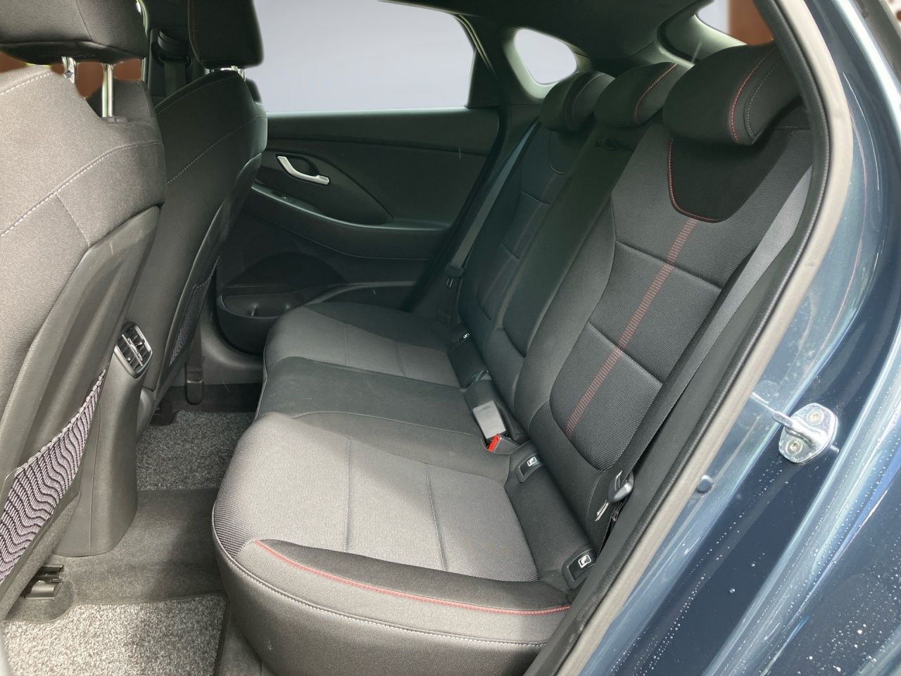Fahrzeugabbildung Hyundai i30 N-Line *EXTRA+WINTERREIFEN*LED*KAMERA*NAVI