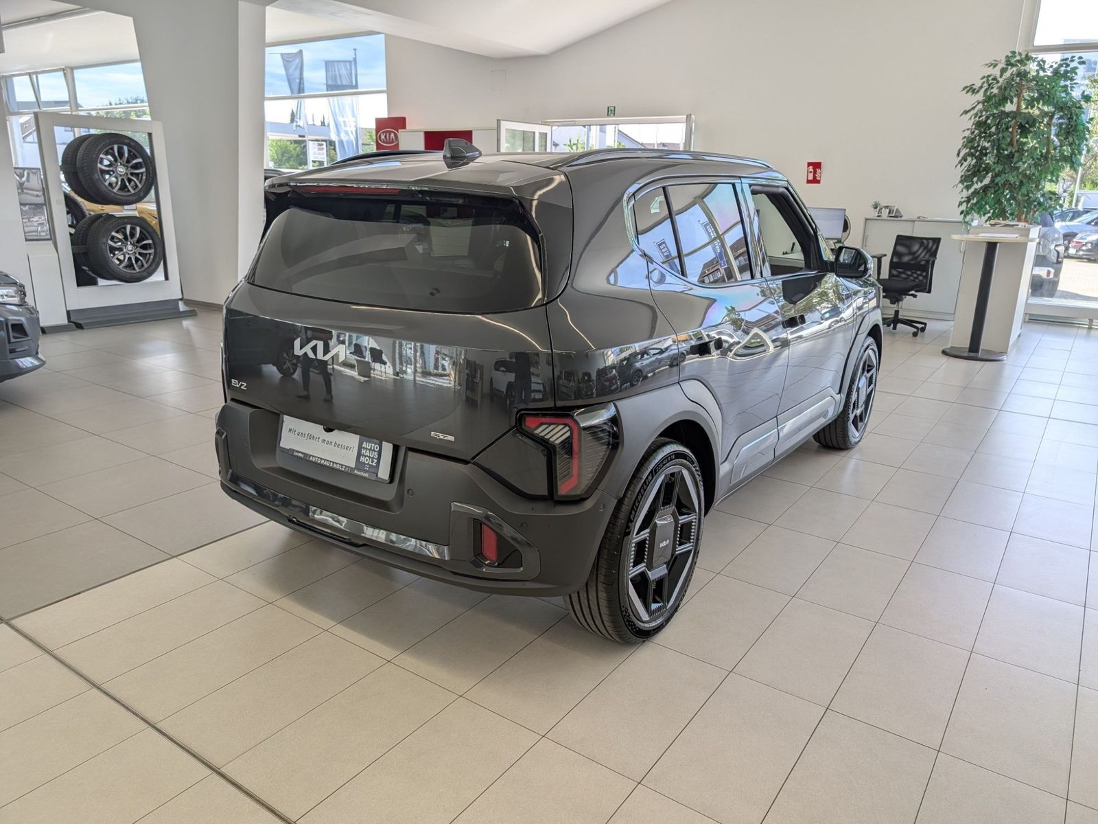 KIA EV2 61-kWh GT-Line 4-Sitzer 22kW Comfort – Bild 4