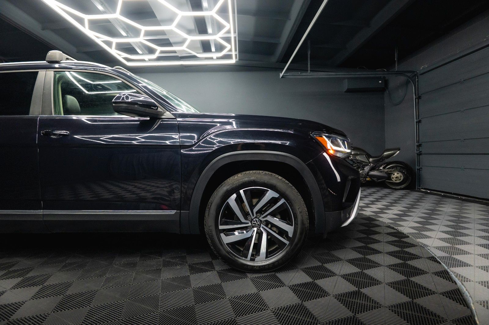 Fahrzeugabbildung Volkswagen ATLAS 3.6 4x4 SEL PREMIUM *6 Sitze*Pano*ACC*LED*
