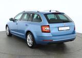 Skoda Octavia Combi 1.8 TSI Style LED Navi AHK PDC - Skoda Octavia: 1.8