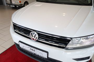Volkswagen Tiguan - 11