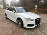 Audi S3 Lim. 2.0 TFSI quattro - Audi S3 mit Benzin-Antrieb: Limousine