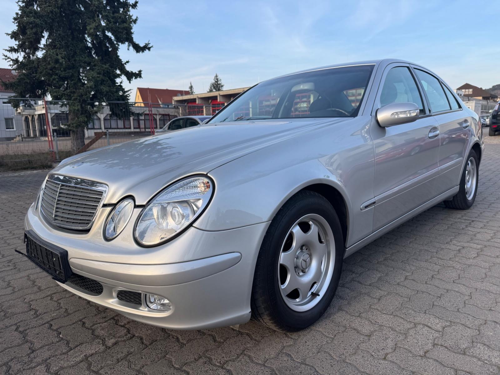 Mercedes-Benz E 200 CDI Limousine/TEMPOMAT/MFL/LMF/ELFH