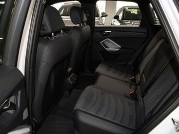 Audi Q3 - 10