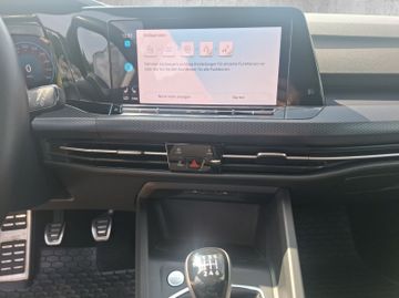 Volkswagen Golf VIII United 1.0 TSI KeyLess+LED+Navi+SHZ