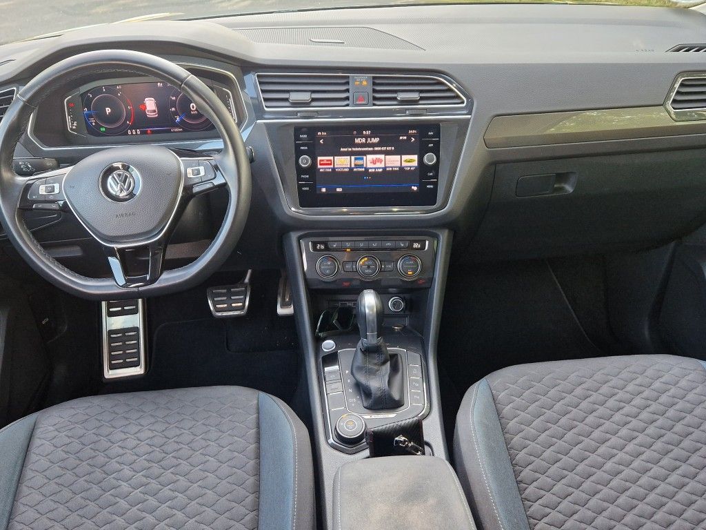 Fahrzeugabbildung Volkswagen Tiguan 2.0 TDI 4Motion DSG IQ.DRIVE LED, AHZV