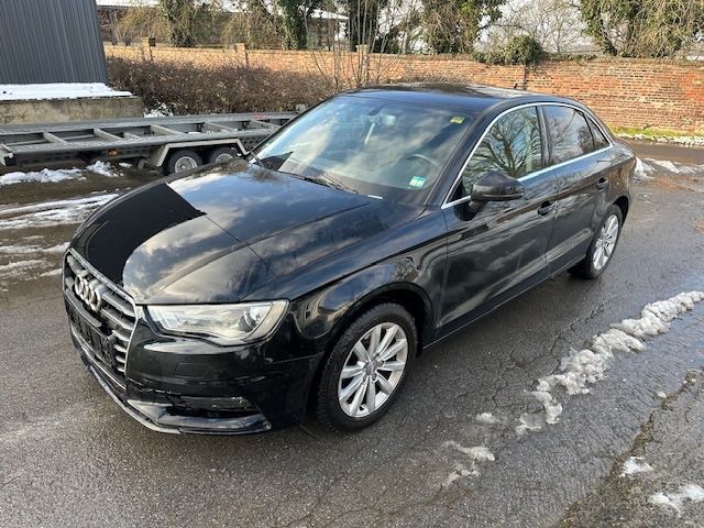 Audi A3 Limousine Ambiente*Wildschaden*Fahrbereit*TOP