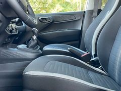 Fahrzeugabbildung Hyundai i10 1.0 Edition 30 *Klima*CarPlay*Spurhalte*DAB*