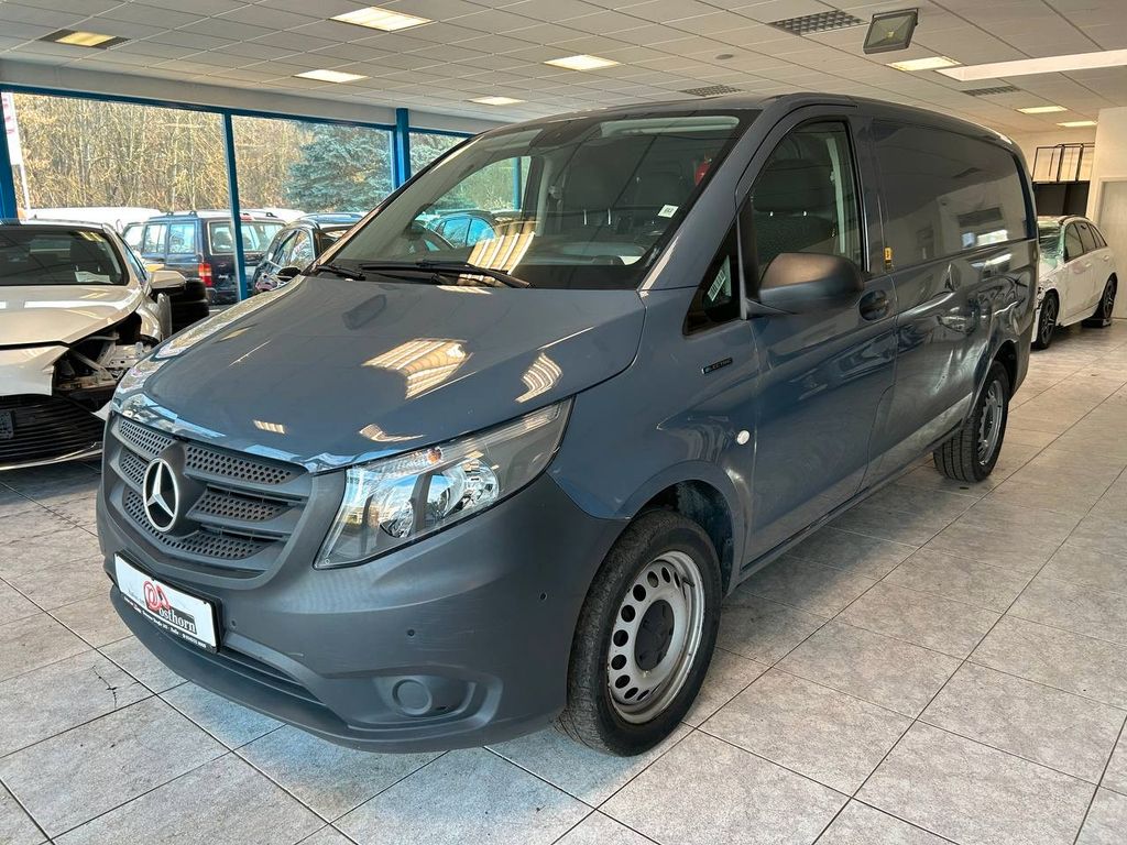 Image of Mercedes-Benz Vito