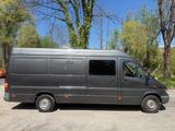 Mercedes-Benz Sprinter 313 MAXI/5-Sitz/ Klima/Bett/Standheizun - Mercedes-Benz Sprinter aus 2001: Kleinbus